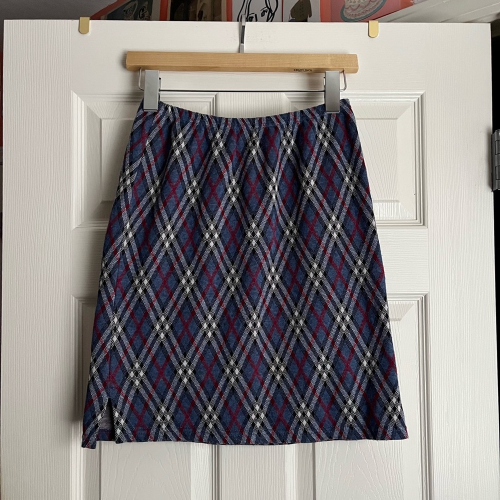 Vintage diamond patterned skirt🔹